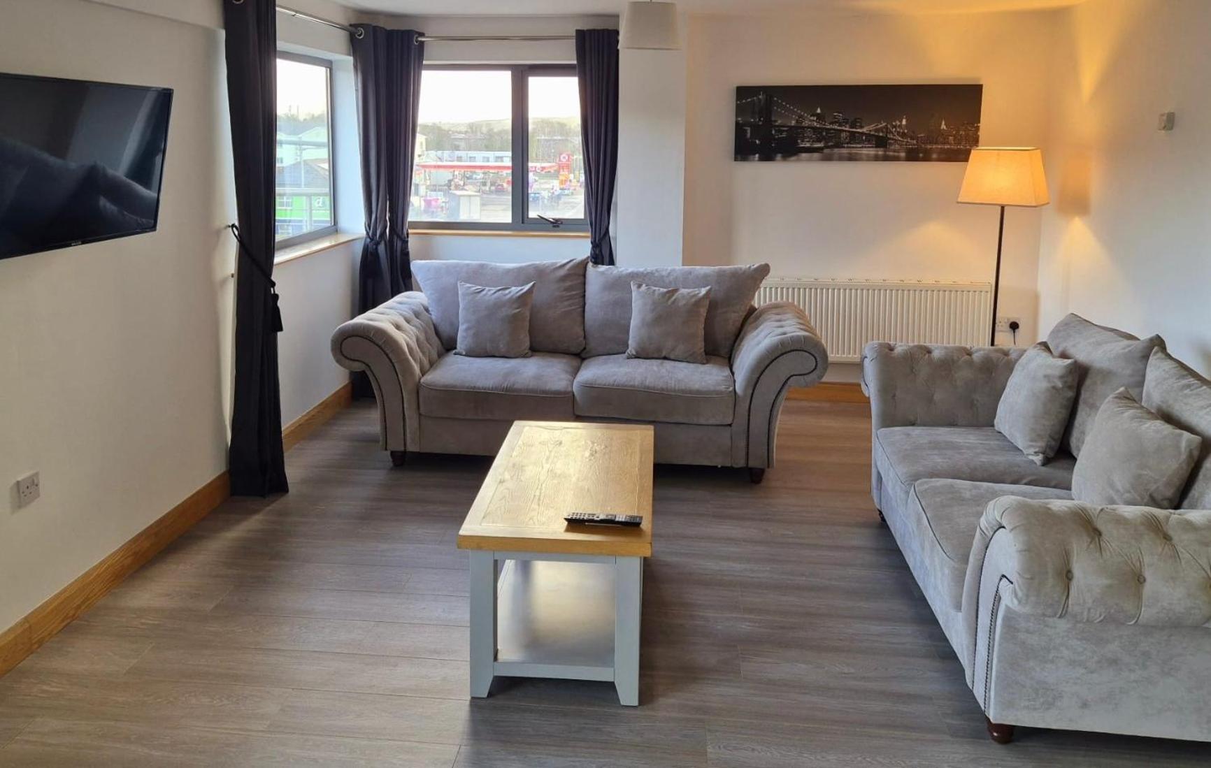 Port House Letterkenny Wild Atlantic Apartments Buitenkant foto